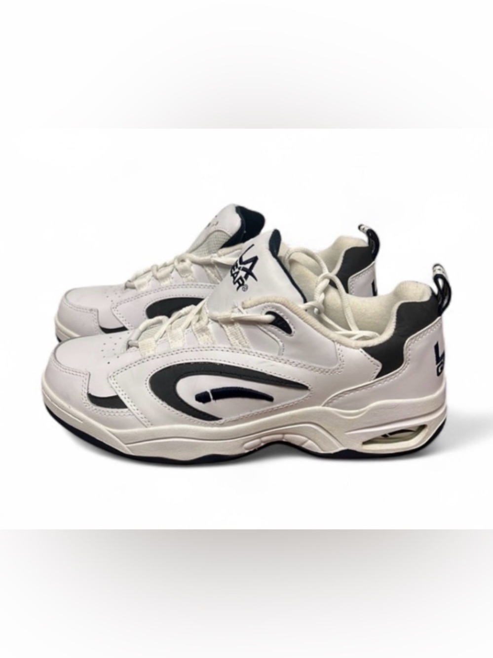 L.A. Gear Madrid Mens Leather Sneakers Shoes Size 10.5 white and black